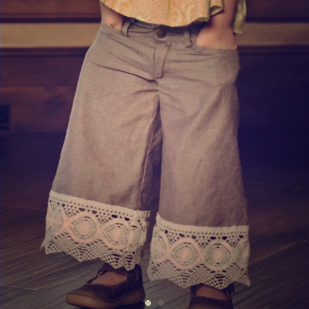 Persnickety pants NWT Sz 3
